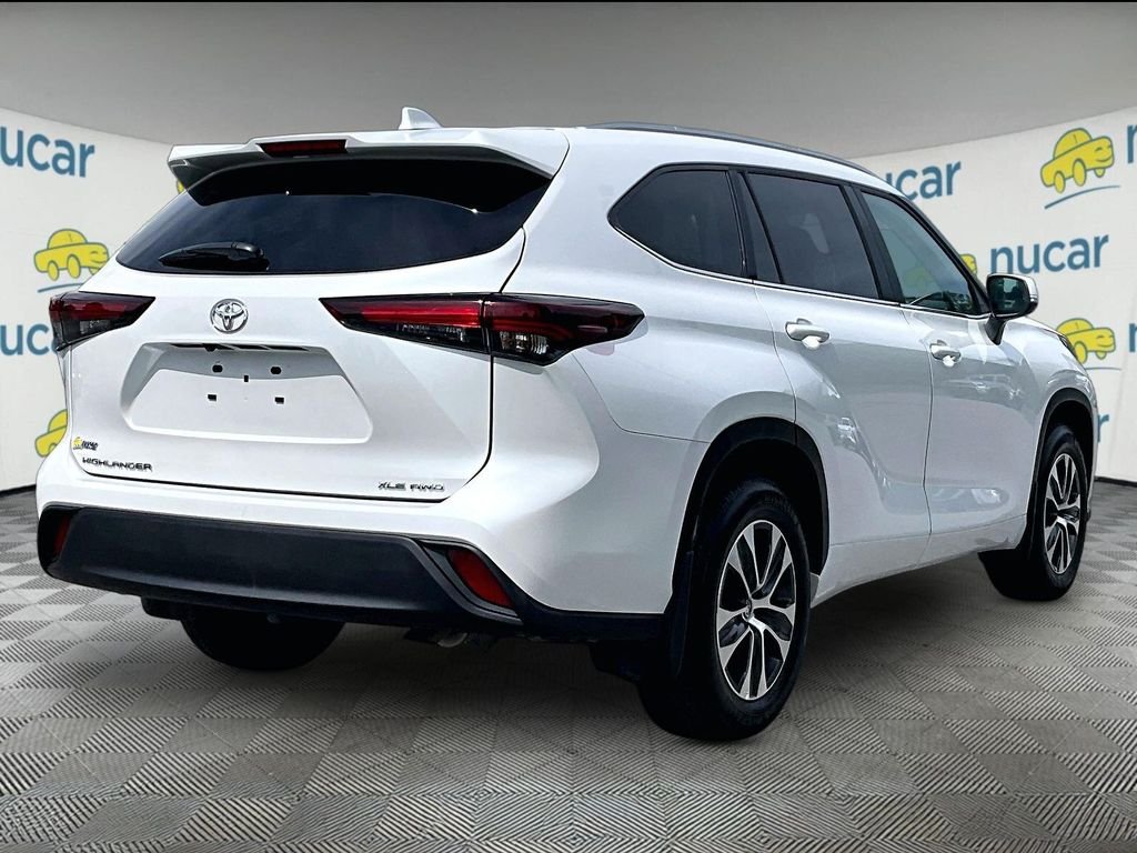 Used 2026 Beige Toyota XLE image 6