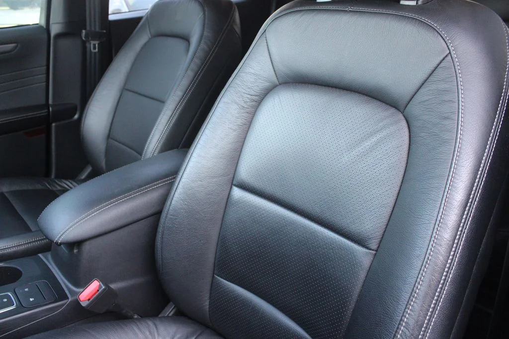 Used 2023 White Ford Active image 5