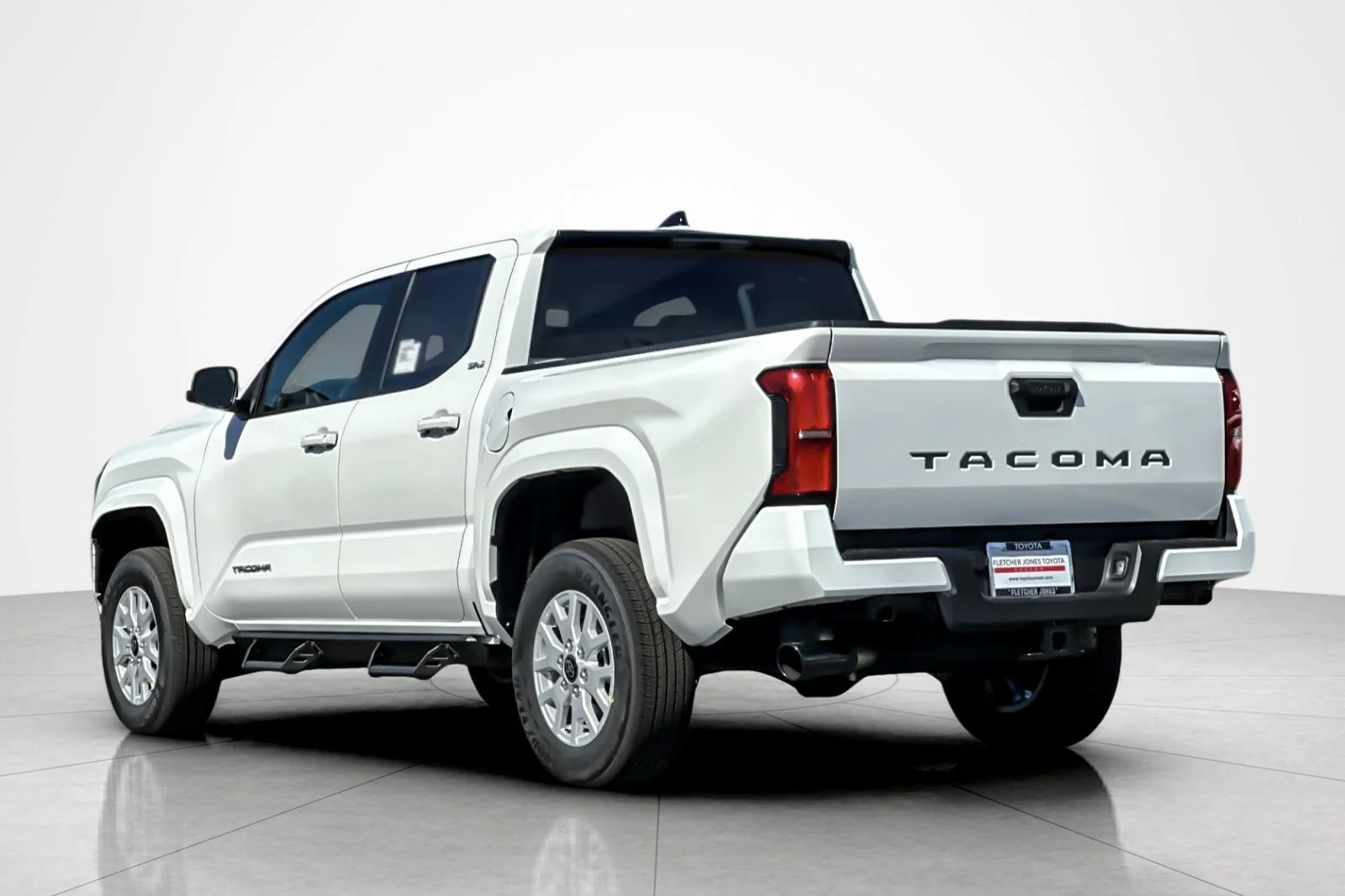 New 2026 Ice Cap Toyota  SR5 image 3