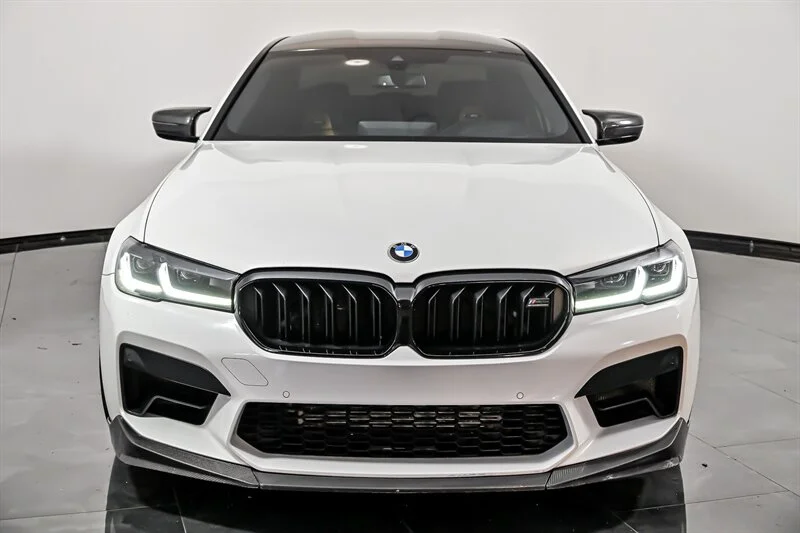 Used 2021 Alpine White BMW COMPETITION image 4