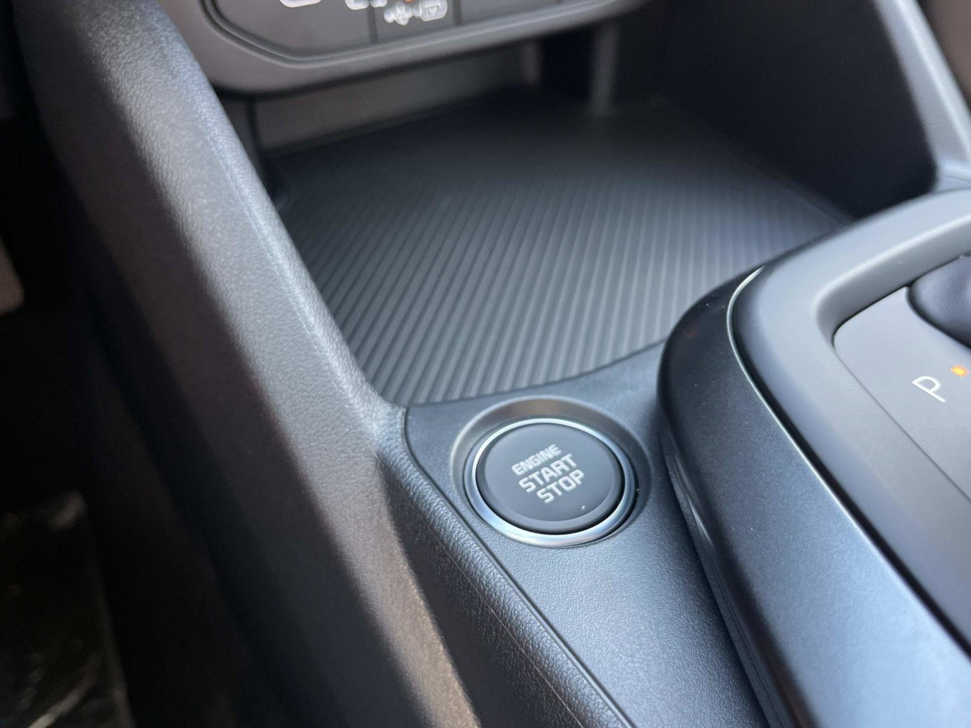 New 2026 Steel Gray Kia LXS image 24