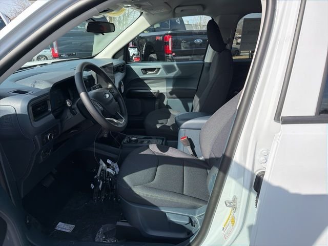 New 2026 Oxford White Ford XL image 14