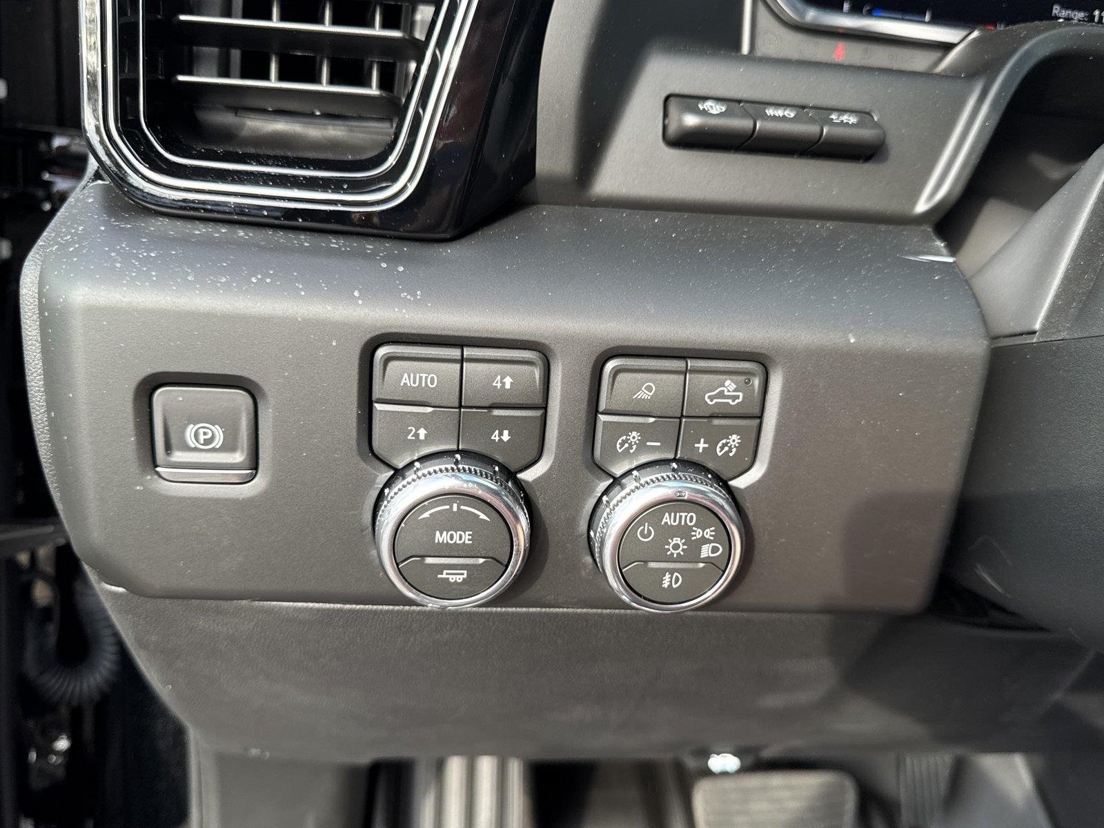 New 2026 Onyx Black GMC AT4 image 17