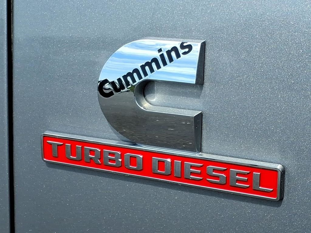Used 2024 Billet Silver Metallic Ram Laramie level 1 w/safety group & cummins 6.7l diesel image 38