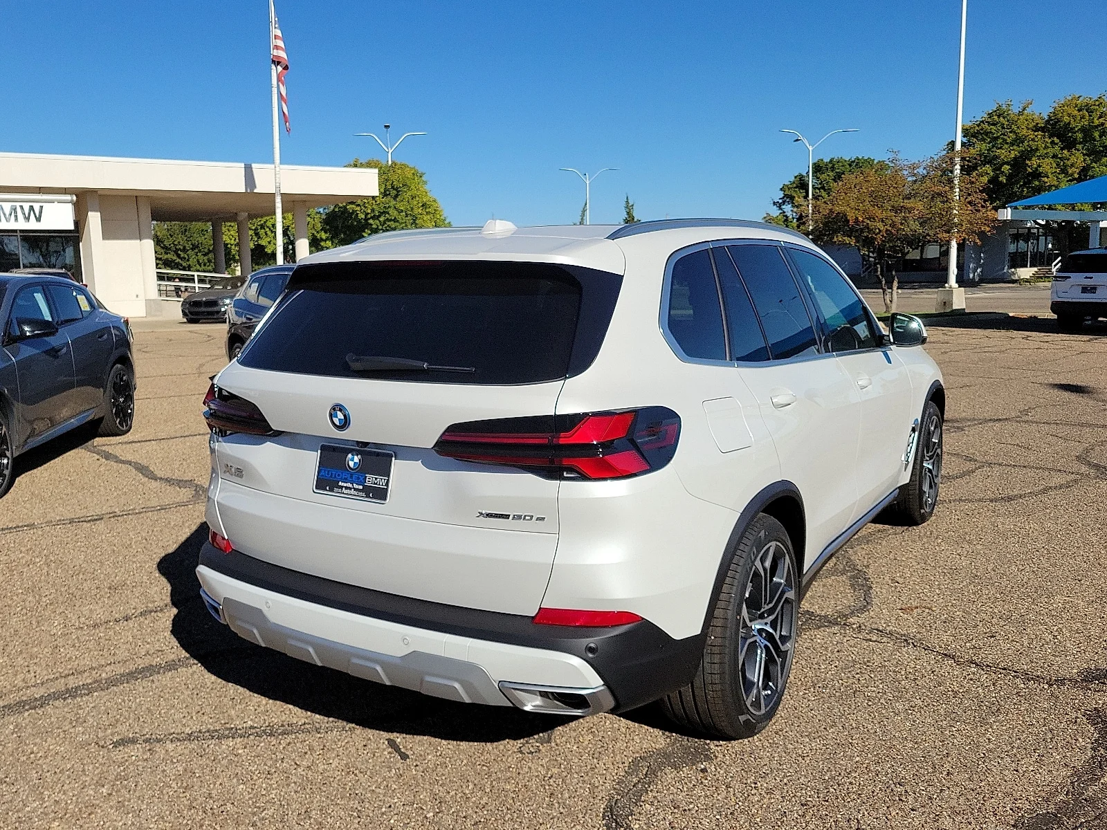 New 2026 Mineral White M BMW xDrive50e All-Wheel Drive Sports Activity Vehicle image 4