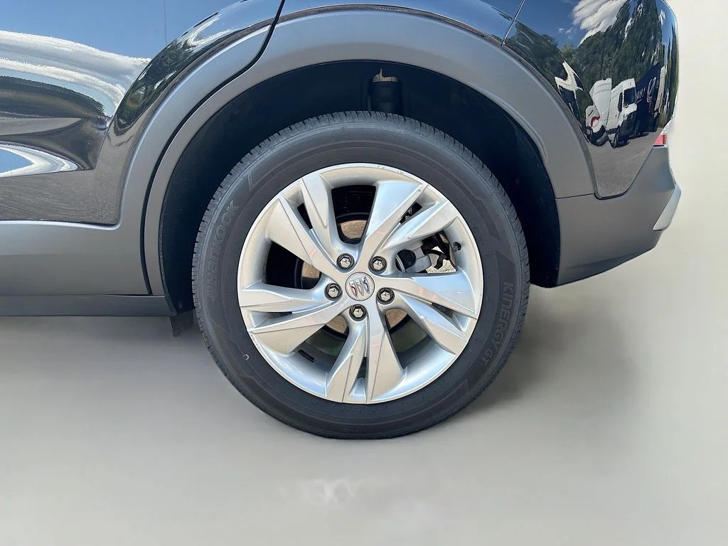 Used 2025 Black Buick Preferred image 12