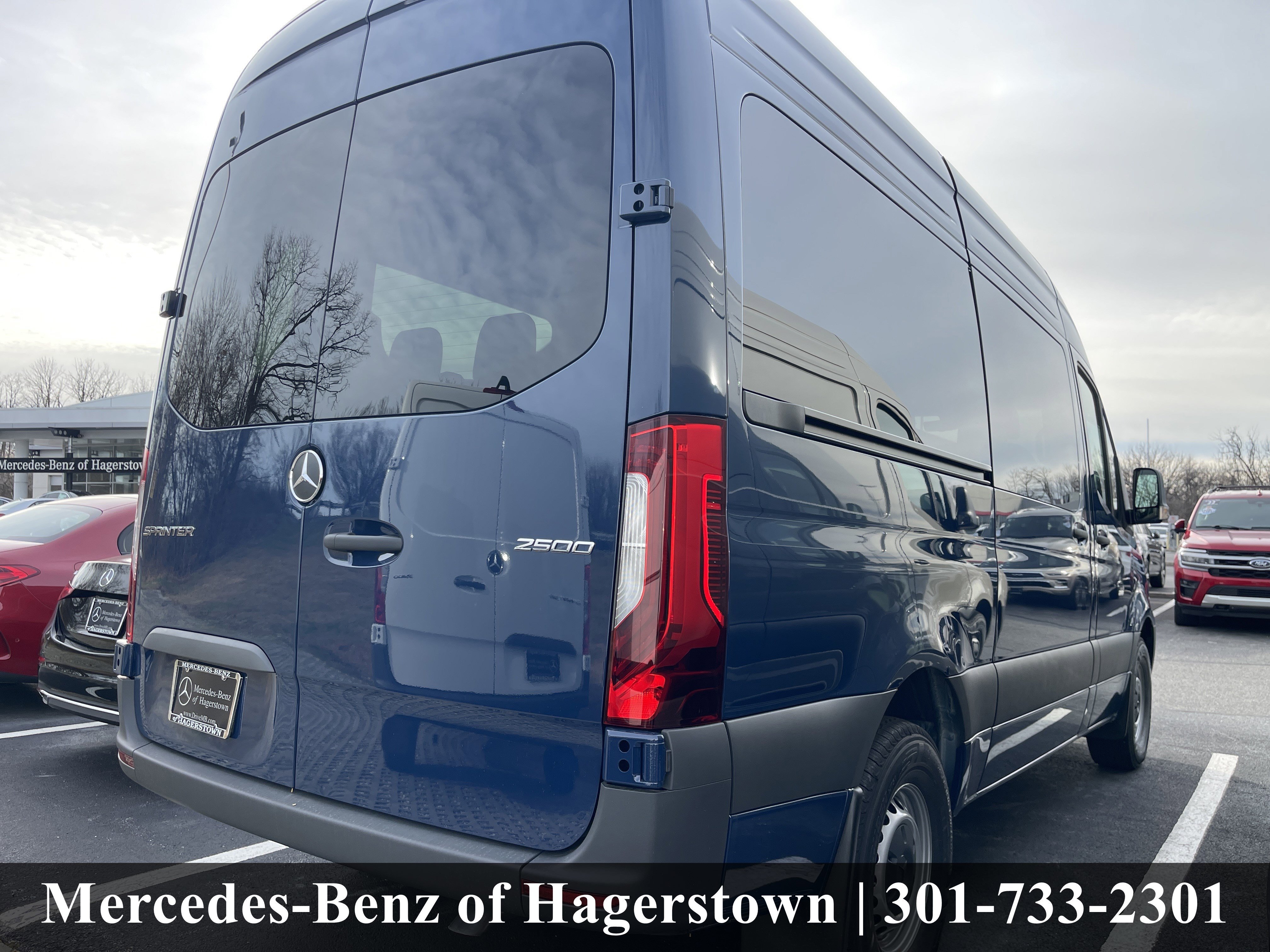 New 2026 Steel Blue Mercedes-Benz 2500 High Roof I4 Diesel HO 144 RWD image 6