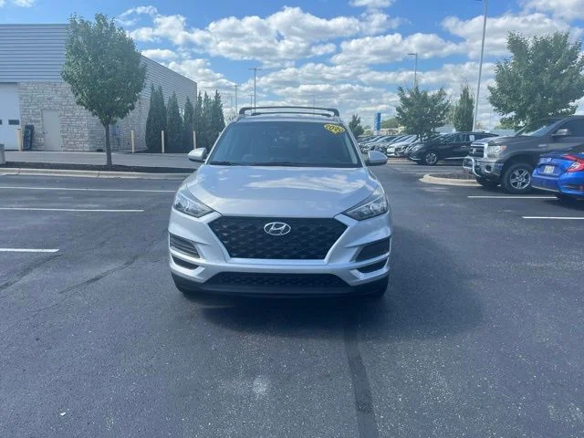 Used 2020 Silver Hyundai Value image 2