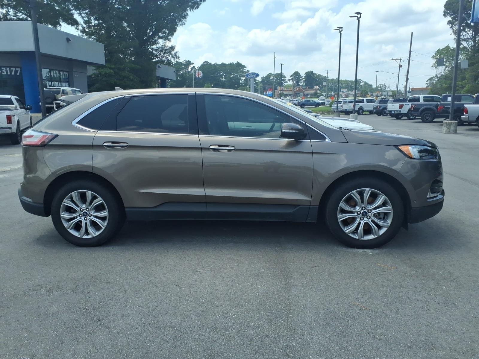 Used 2019 Stone Gray Metallic Ford Titanium image 6