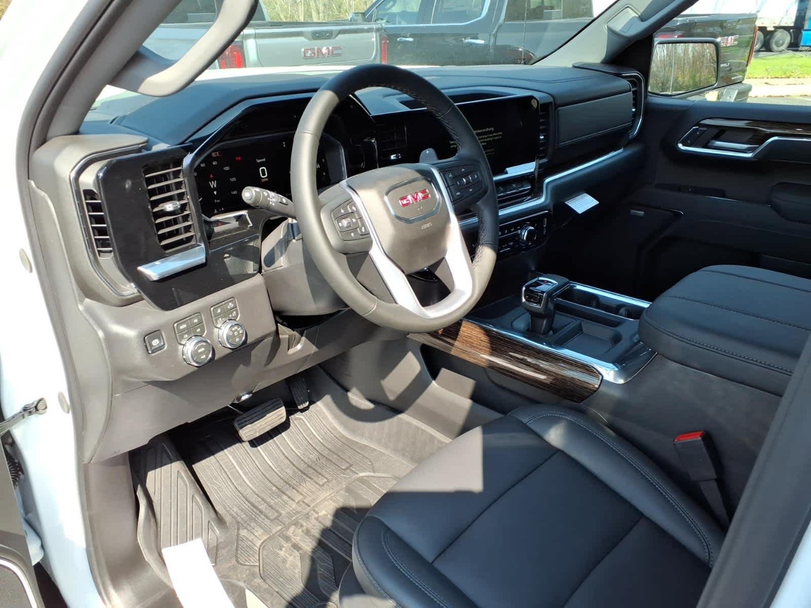 New 2026 Summit White GMC Elevation image 14