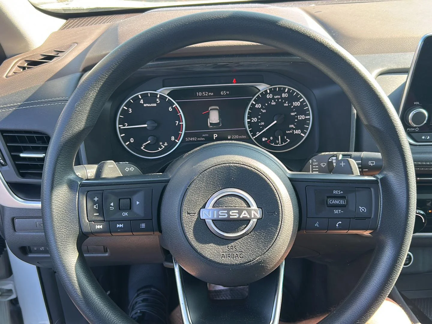 Used 2023 Glacier White Nissan S image 15
