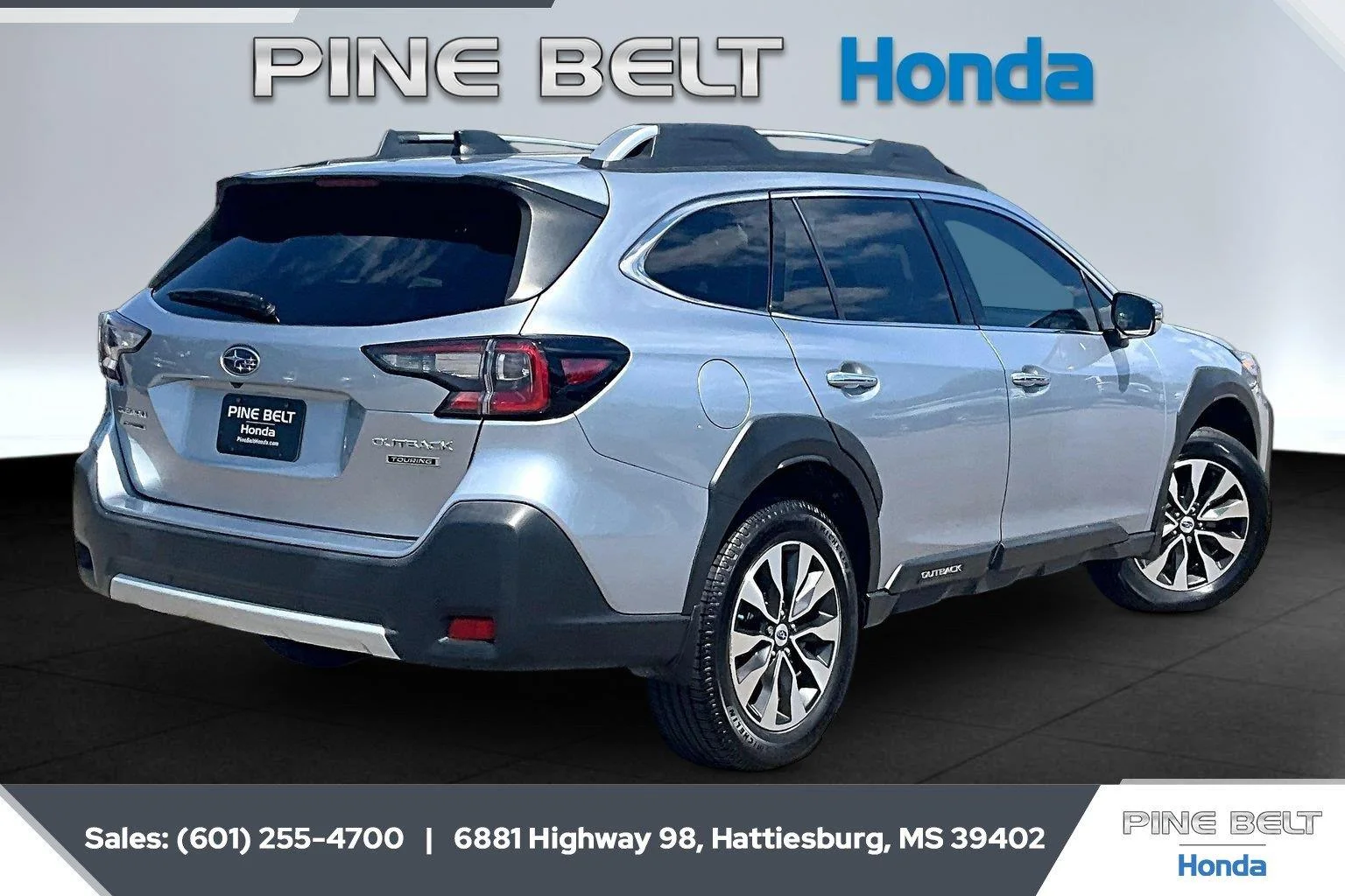 Used 2023 Ice Silver Metallic Subaru Touring image 11