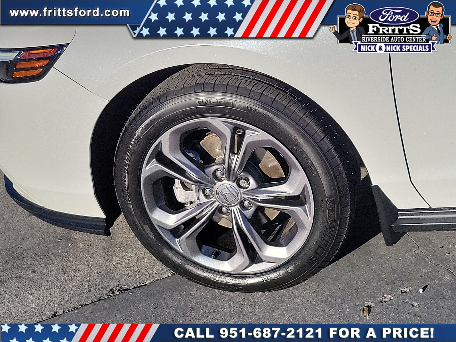 Certified Used 2023 Platinum White Pearl Honda EX image 18