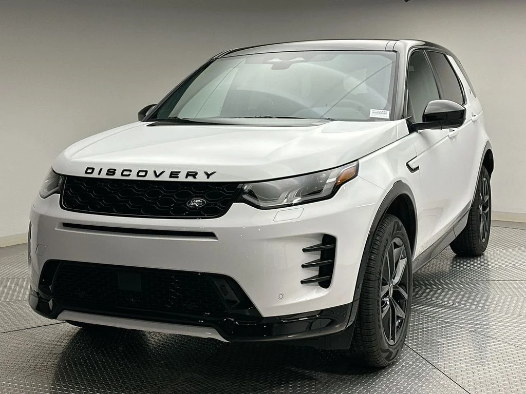 2025 Land Rover Discovery Sport 2.0 Dynamic SE's photo