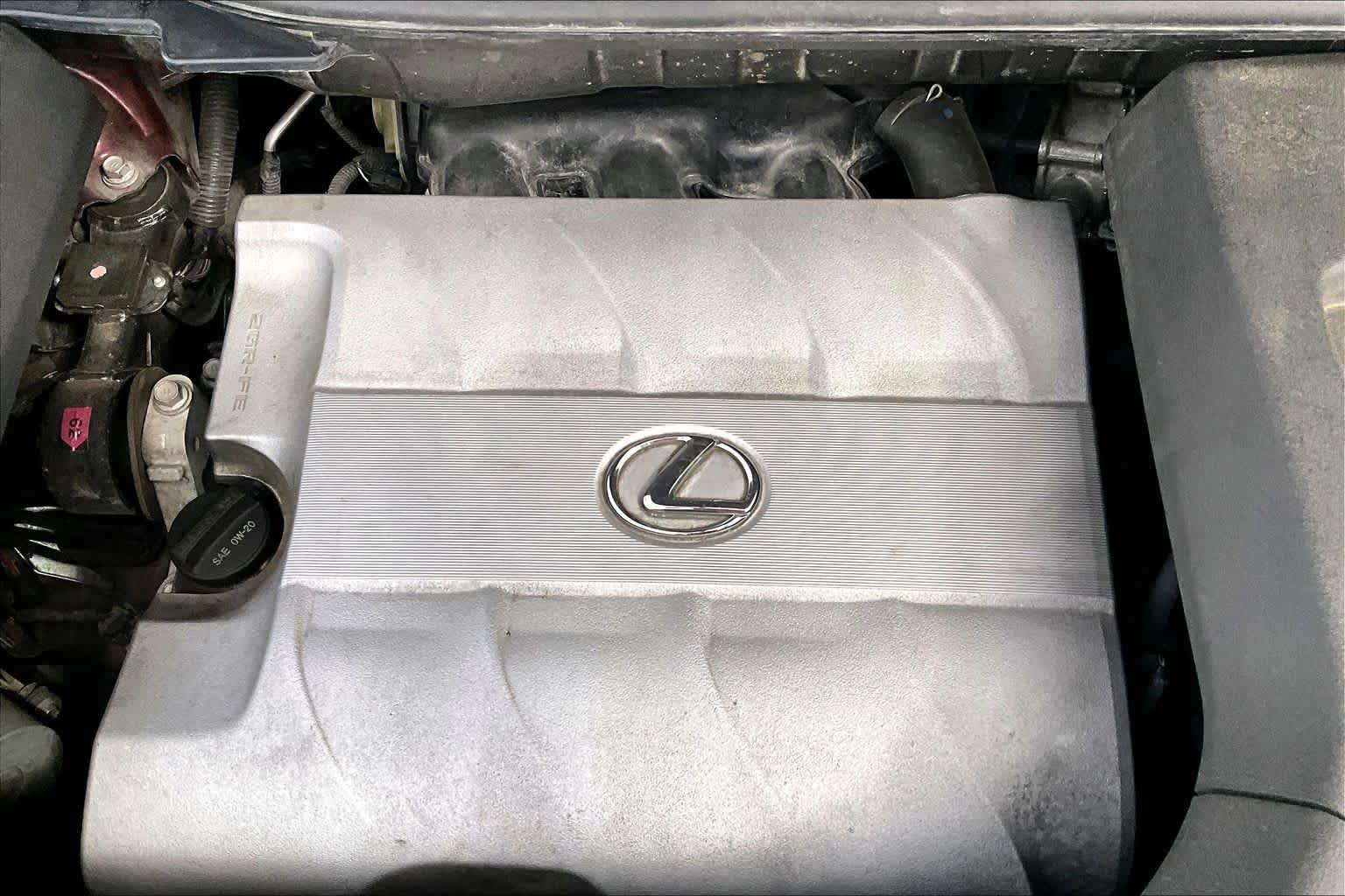 Used 2015 Claret Mica Lexus  image 33