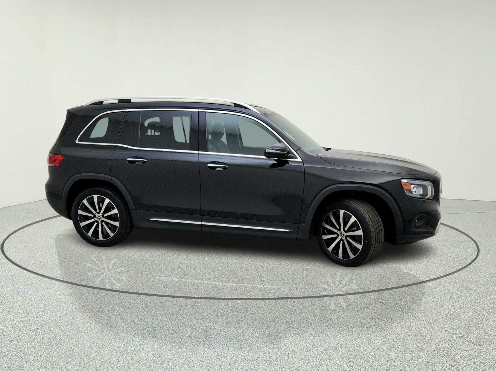 Certified Used 2023 Night Black Mercedes-Benz GLB 250 image 11