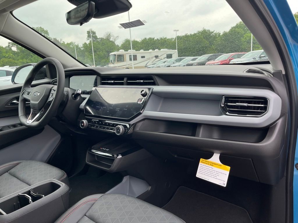 2027 Chevrolet Bolt RS - Photo 19
