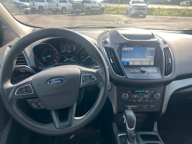 Used 2019 Oxford White Ford SE image 9