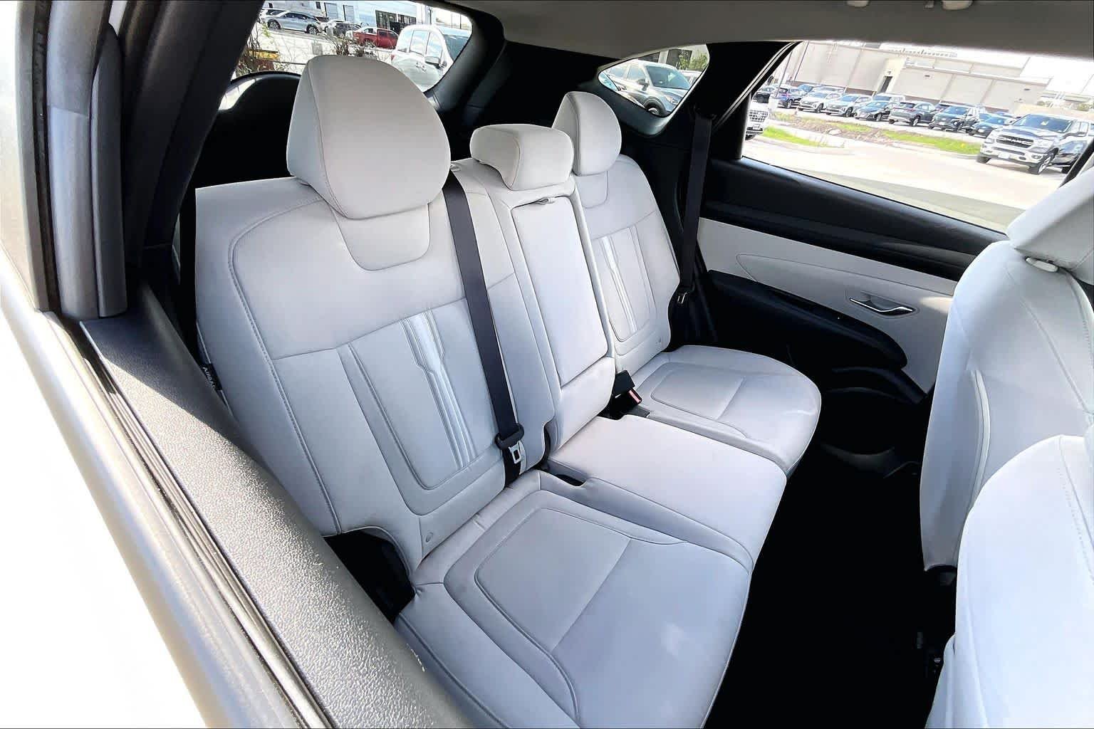 2025 Hyundai Tucson SEL - Photo 18