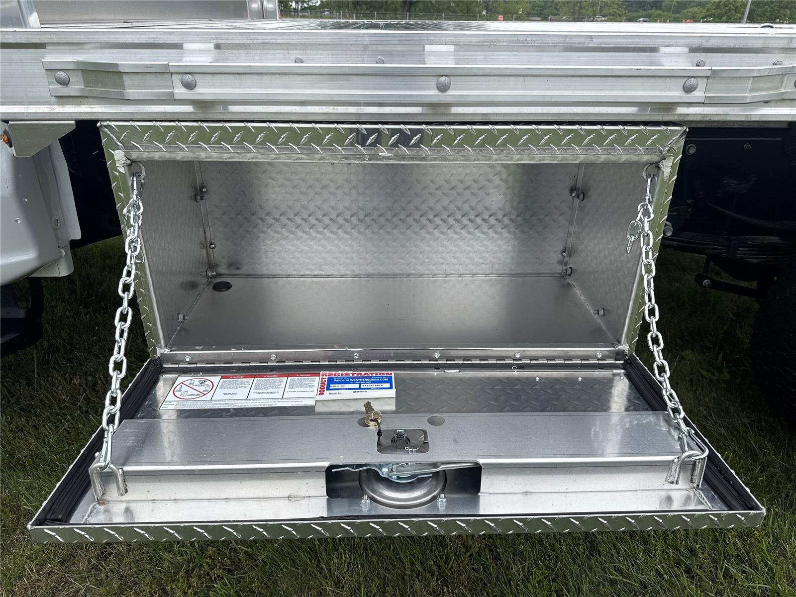 2025 Ford F-450 Super Duty Chassis Cab XL - Photo 23