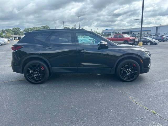 Used 2021 Black Chevrolet LT image 5