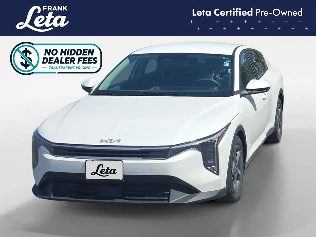 2025 Kia K4 LXS AT's photo