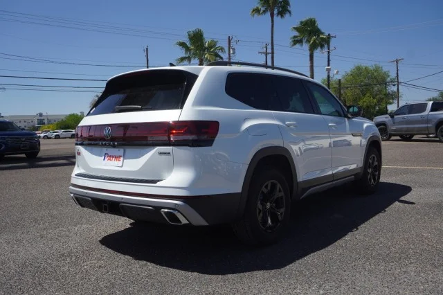 New 2026 Opal White Pearl Volkswagen 2.0T Peak Edition image 7