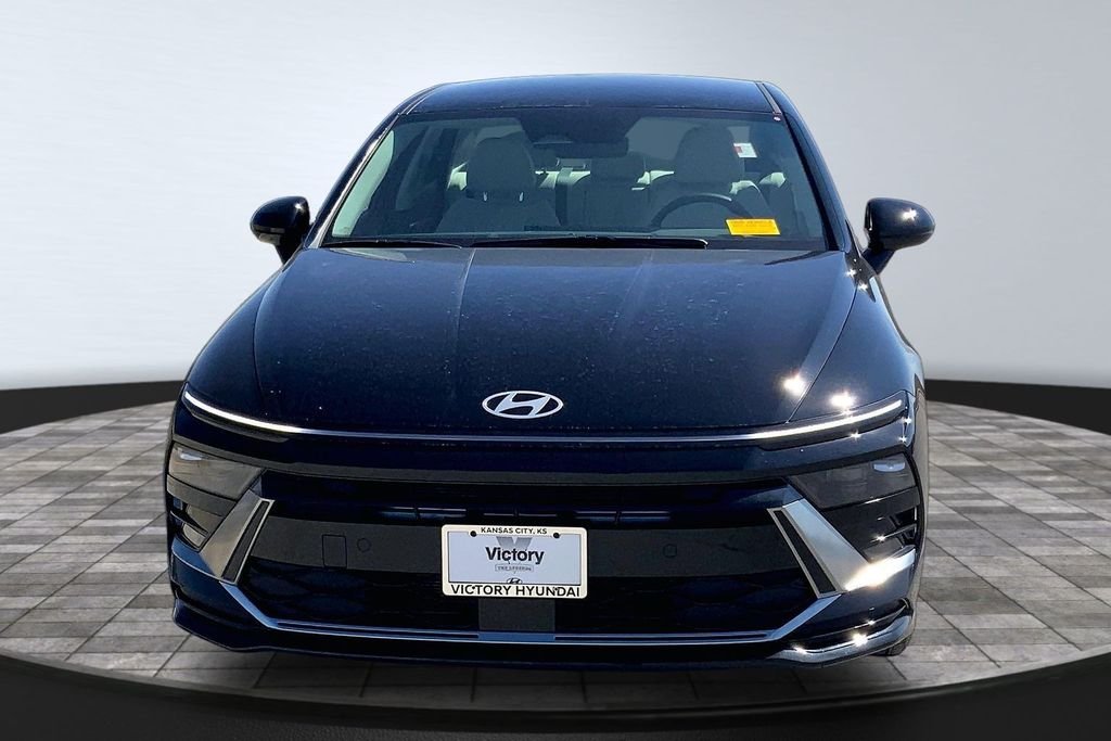 Used 2025 Hyundai Sonata SEL with VIN KMHL64JA5SA484024 for sale in Kansas City