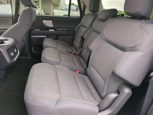 Used 2025 White Ford Active image 28