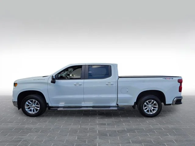 Used 2024 White Chevrolet LT image 4