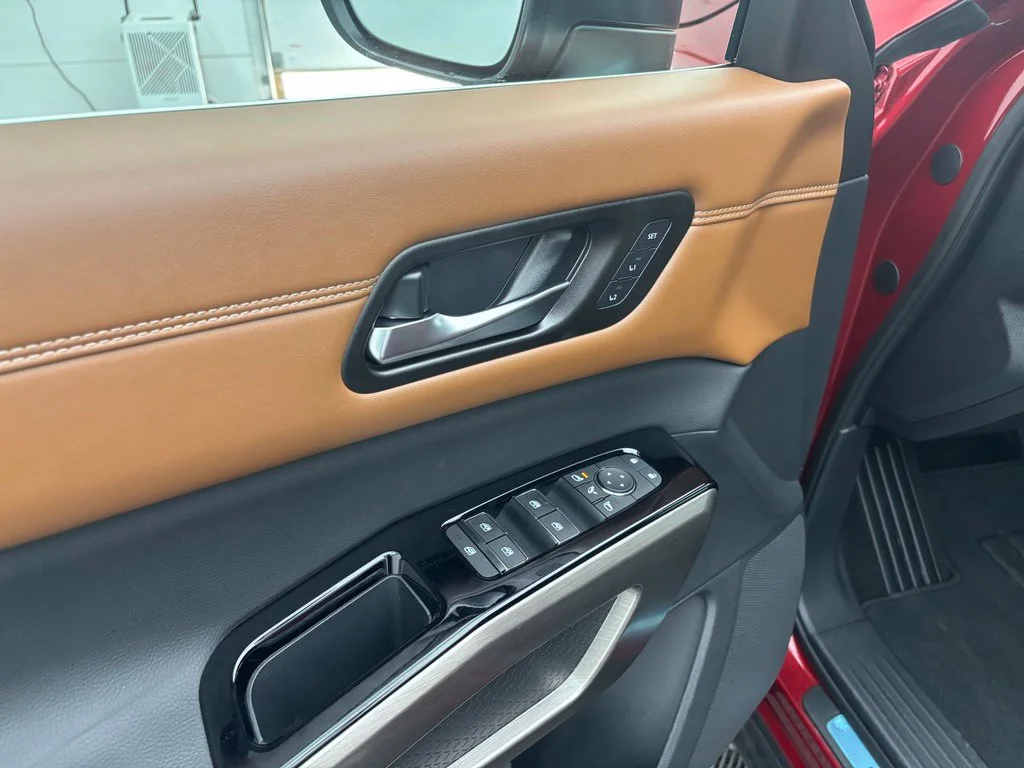Certified Used 2023 Red Nissan Platinum image 19