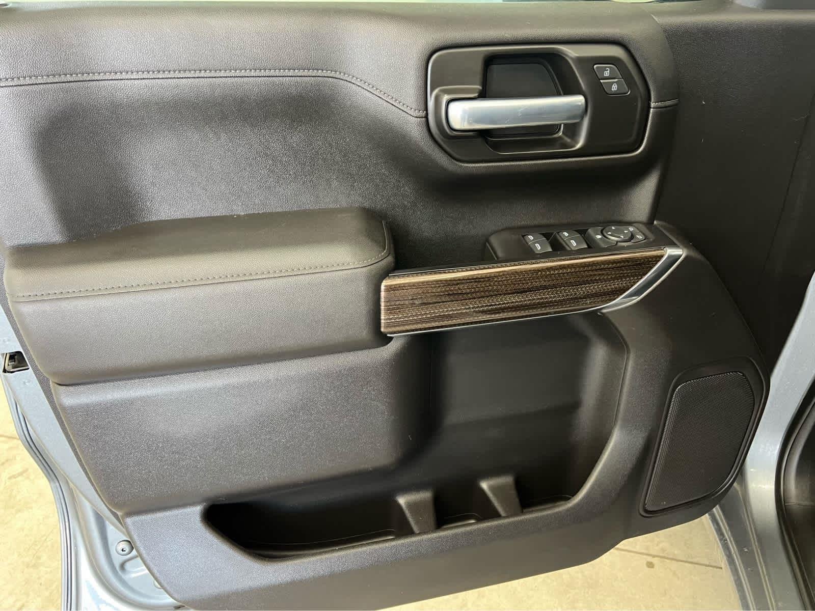 2021 Chevrolet Silverado 1500 RST - Photo 12