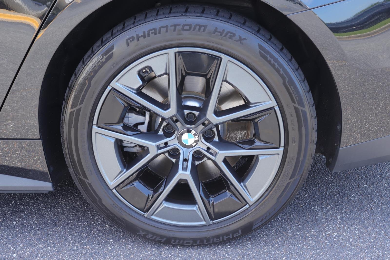 Used 2025 Black Sapphire Metallic BMW eDrive40 image 44