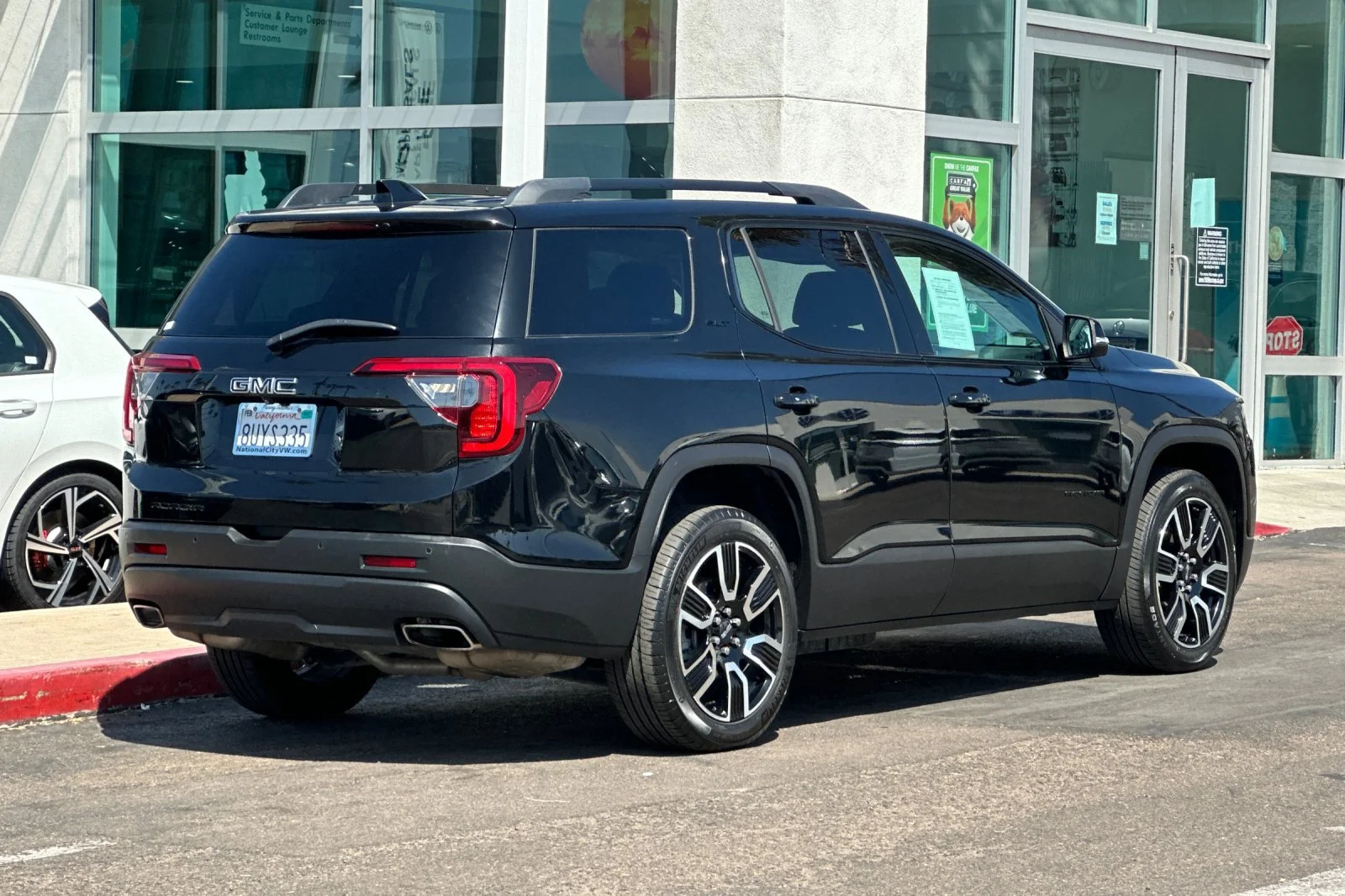 Used 2021 Black GMC SLT image 4