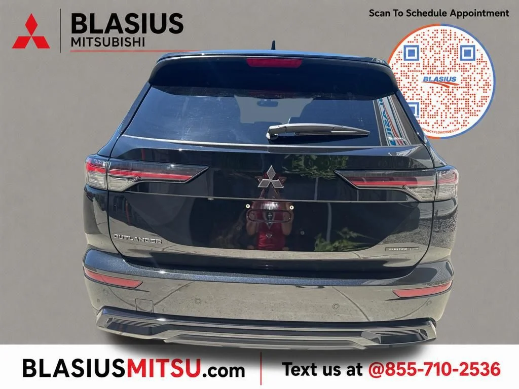 New 2026 Black Mitsubishi LE image 7