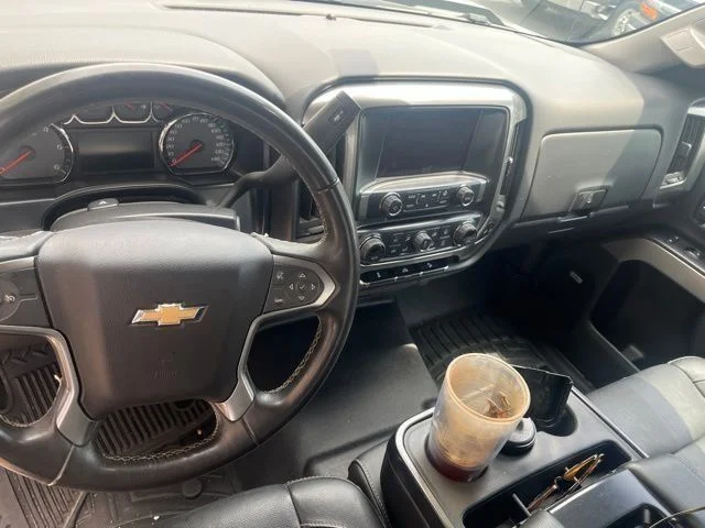 Used 2017 Gray Chevrolet LT image 3