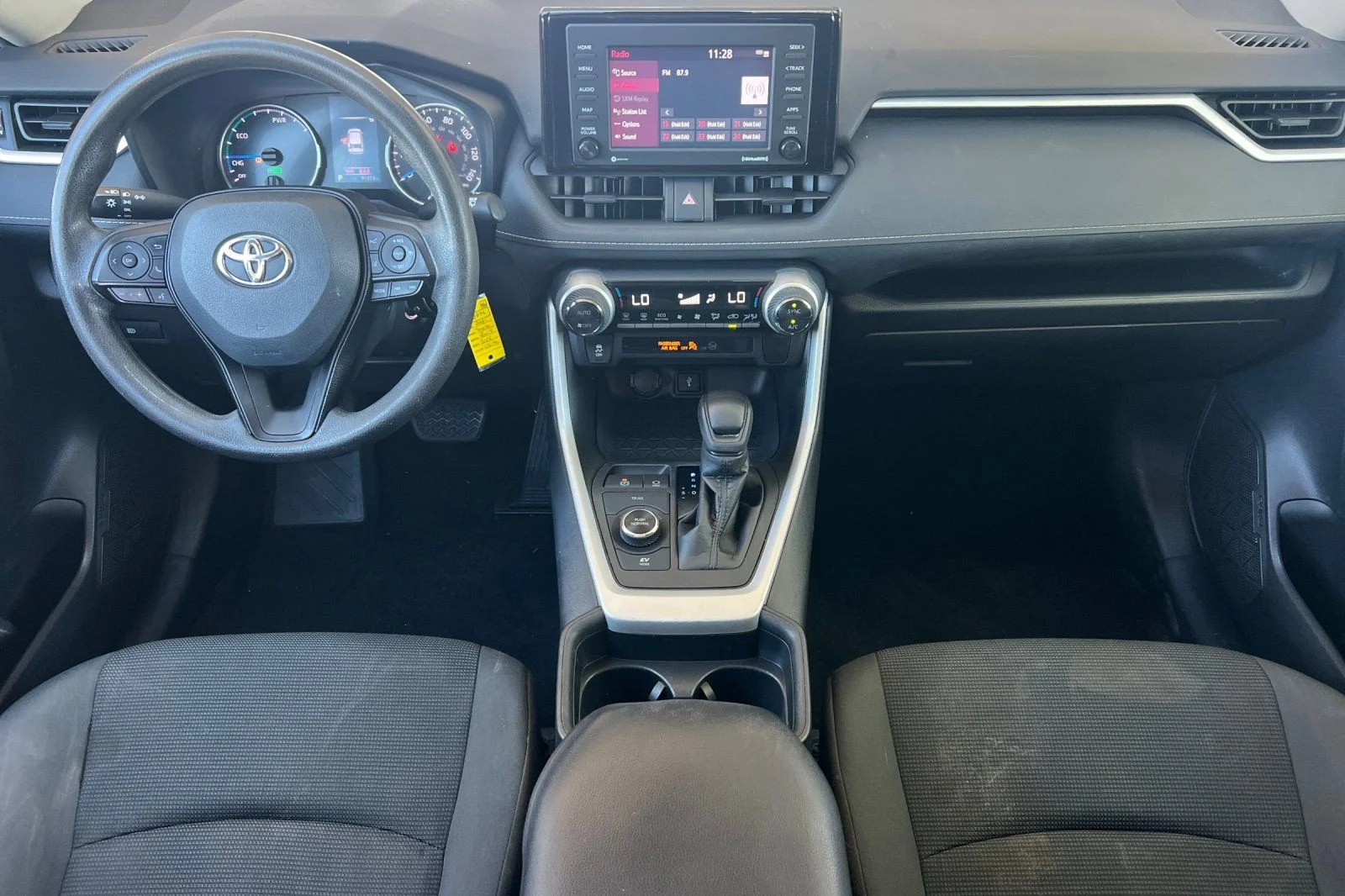 Used 2021 White Toyota LE image 13