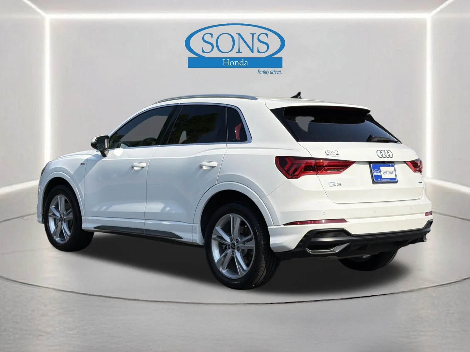 Used 2022 White Audi S line Premium image 24