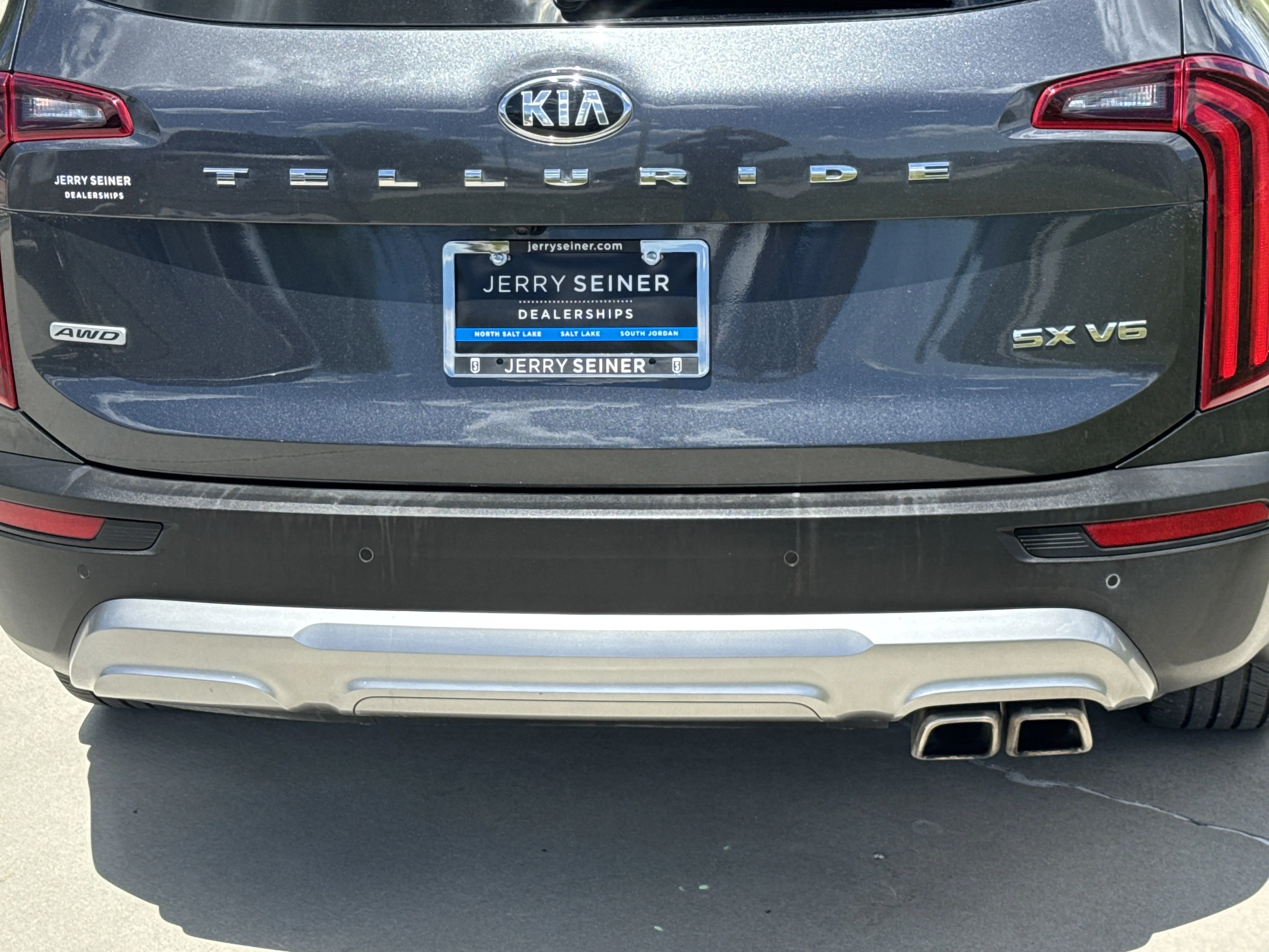 Used 2021 Gravity Gray Kia SX image 14