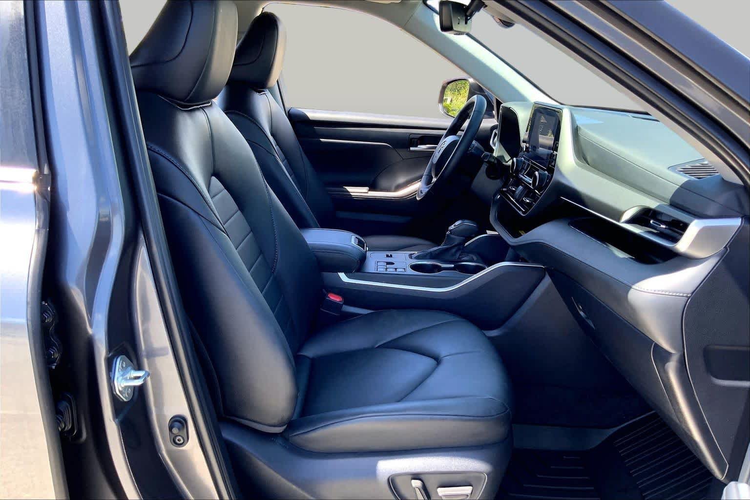 Used 2024 Magnetic Gray Metallic Toyota XLE image 9