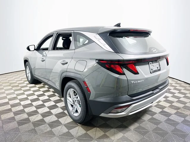 New 2026 Gray Hyundai SE image 5