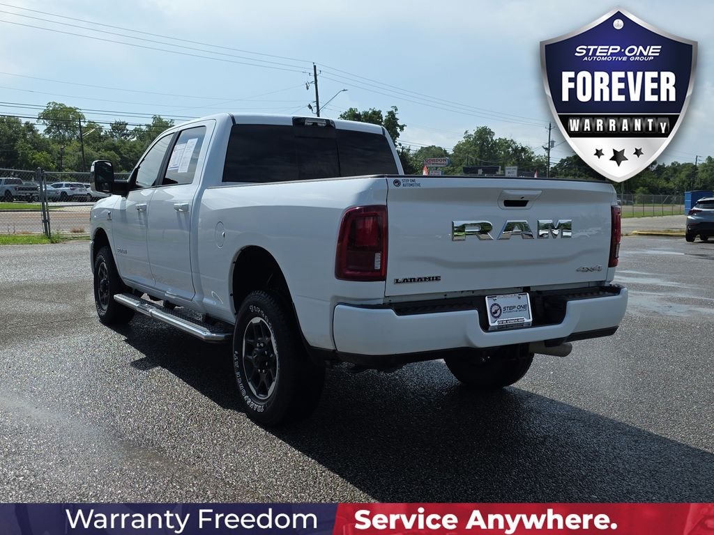 Used 2025 White Ram Laramie image 5