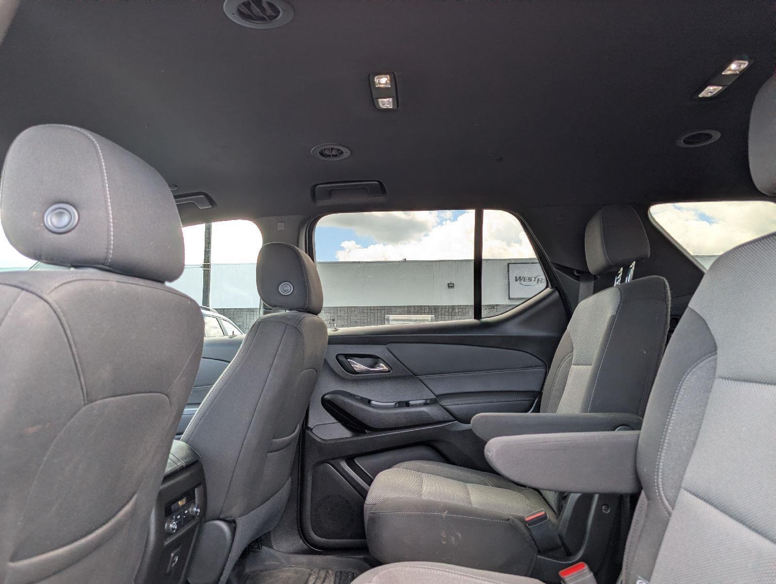 Used 2023 Sterling Gray Metallic Chevrolet LT Cloth image 9