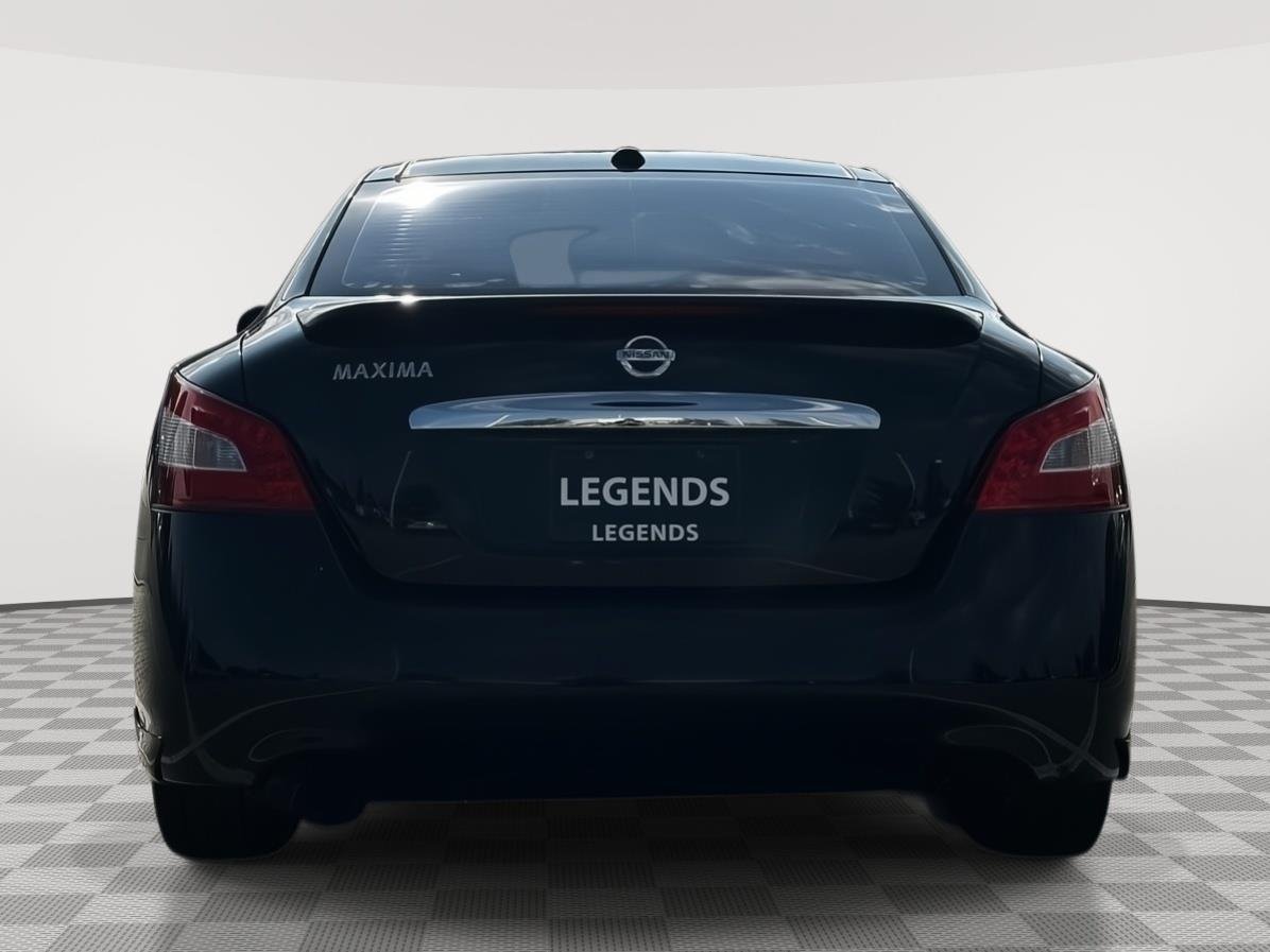 Used 2010 Super Black Nissan 3.5 SV w/Premium Pkg image 5