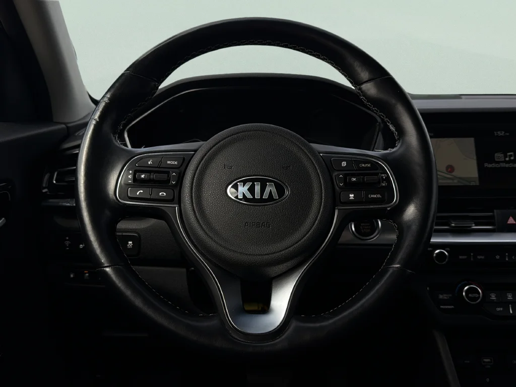 Used 2020 Horizon Blue Kia EX Premium image 31