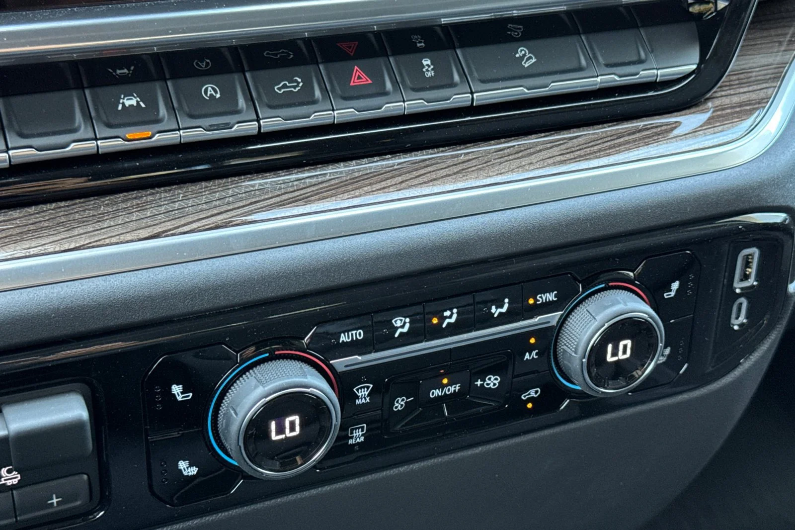 2026 Chevrolet Silverado 1500 LT - Photo 19