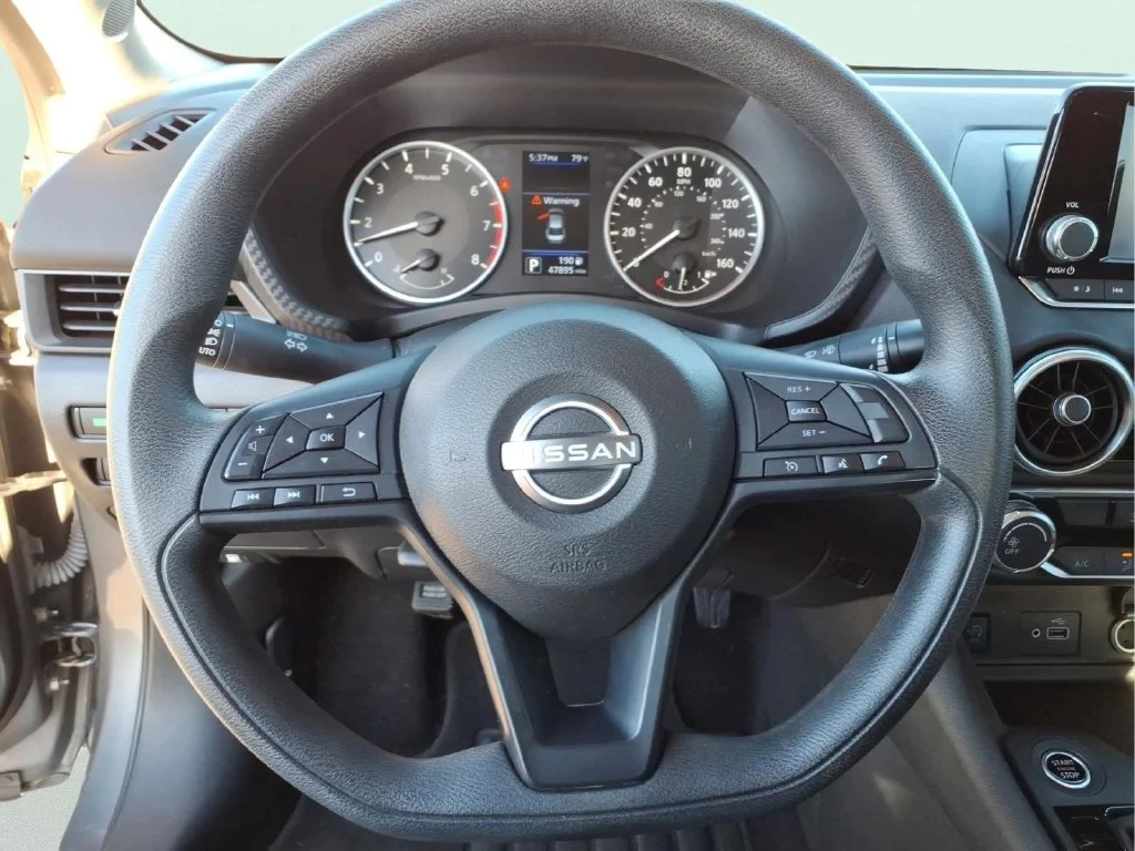 Used 2024 Gray Nissan S image 21