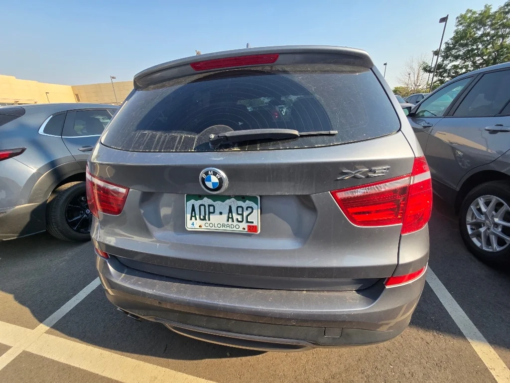 Used 2017 Space Gray Metallic BMW xDrive28i image 22