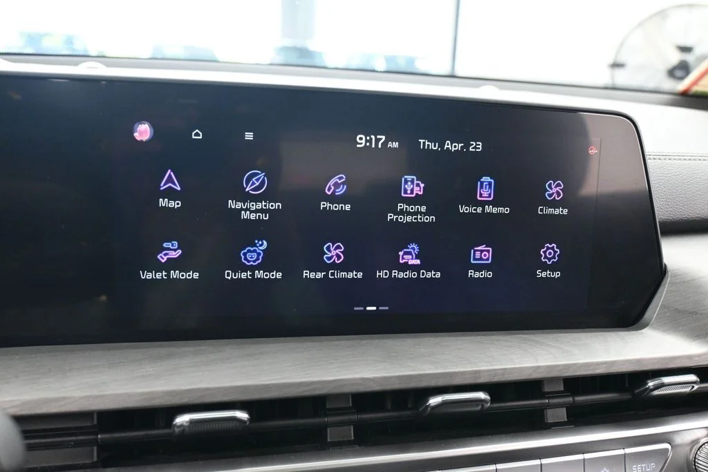 Used 2024 Wolf Gray Kia EX X-Line image 20