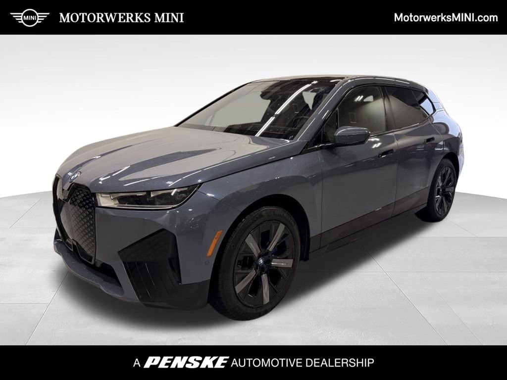 2024 BMW iX xDrive50's photo